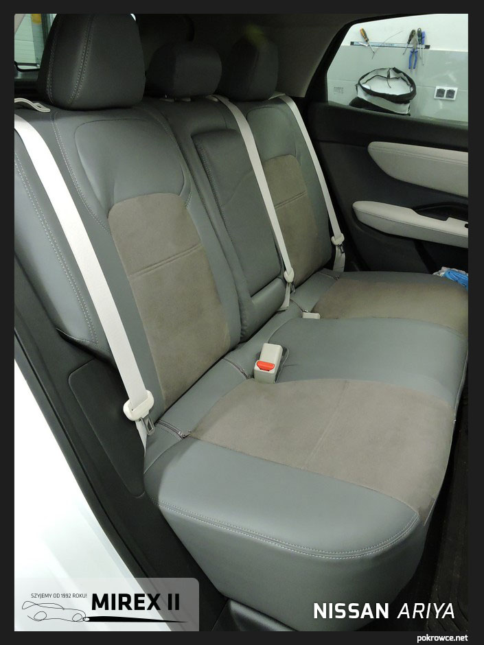 4 78 - Galeria - Nissan